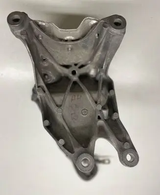 Audi A5 Engine mounting bracket 8W0199308H