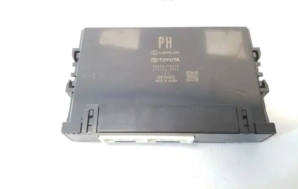 Toyota RAV 4 (XA50) Other control units/modules 886A042010
