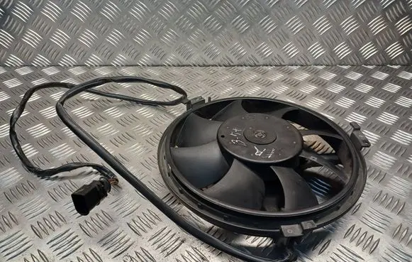 Volkswagen PASSAT B5.5 Air conditioning (A/C) fan (condenser) 8D0959455R