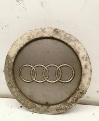 Audi A3 S3 8P Original wheel cap 4B0601165J
