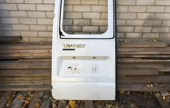 Ford Transit Rear door