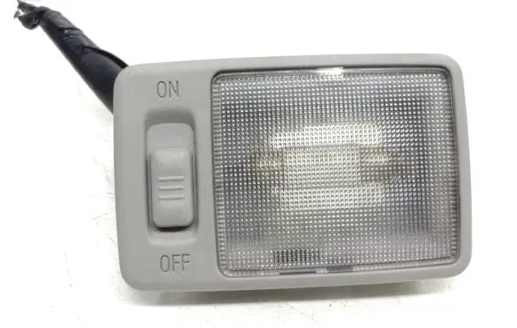 Toyota Auris E180 Front door interior light 