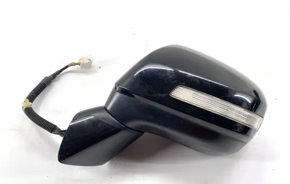 Honda Civic IX Front door electric wing mirror 