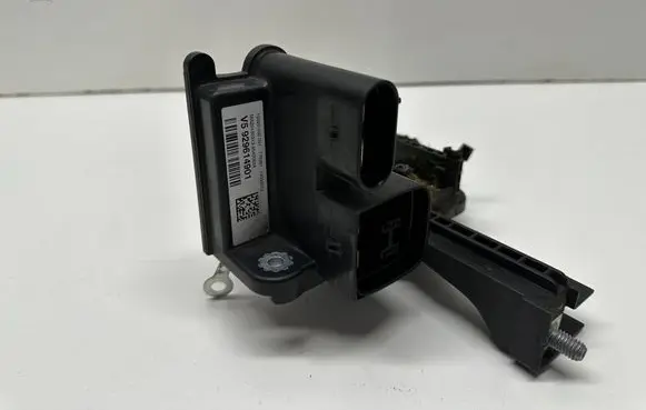 BMW 1 F20 F21 Battery relay fuse 929614901