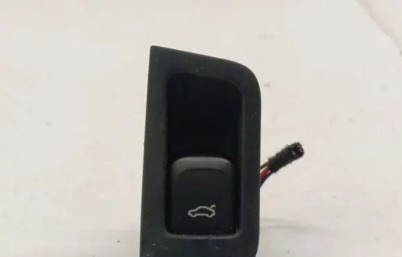 Audi A6 Allroad C7 Tailgate opening switch 4H0959831A