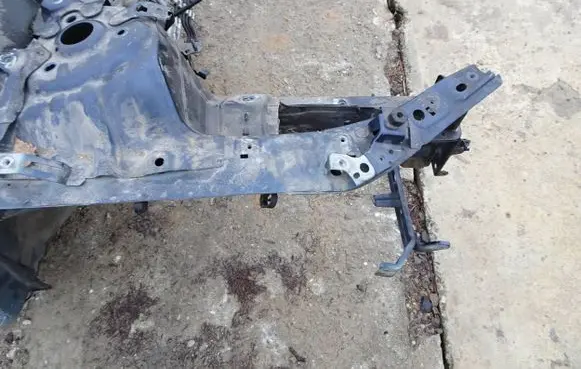 Mazda 3 III Front side member 