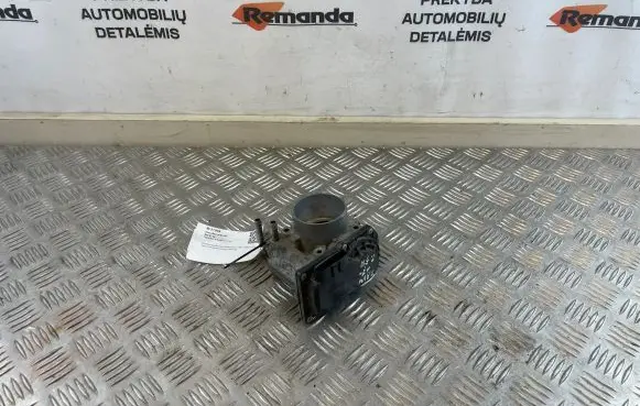 Toyota RAV 4 (XA40) Throttle valve 2203036020