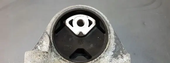 Fiat Ducato Engine mounting bracket