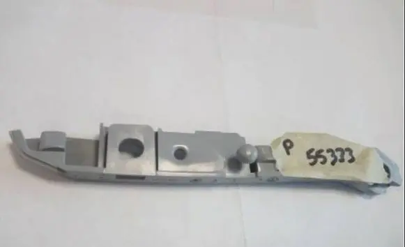 Front bumper mounting bracket