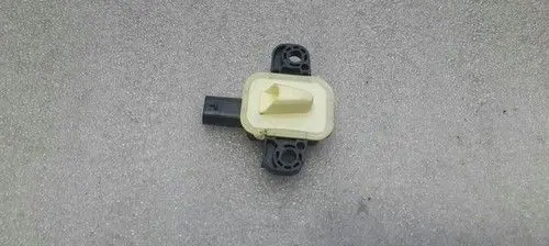 Mercedes-Benz C W205 Airbag deployment crash/impact sensor A1668210351
