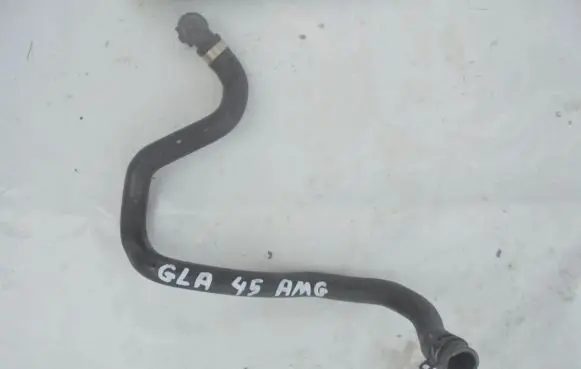 Mercedes-Benz GLA W156 Engine coolant pipe/hose A2468303296