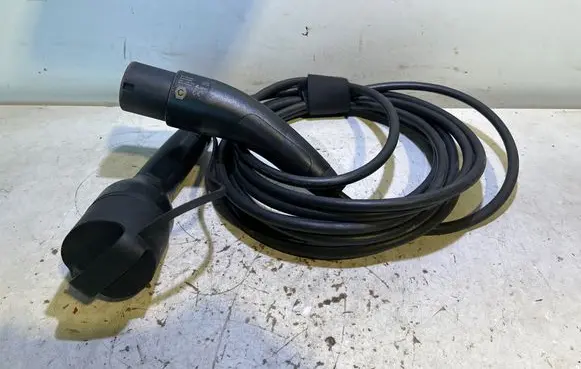 Citroen C4 X Battery charger (optional) JZS225219042 250V20A E1AME20SEA