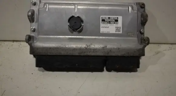 Lexus RX 450H Engine control unit/module 8966148F80
