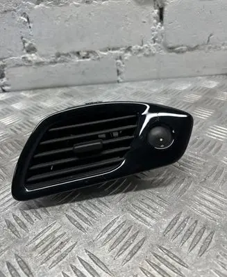 Renault Scenic III - Grand scenic III Dashboard side air vent grill/cover trim 1012127 10016