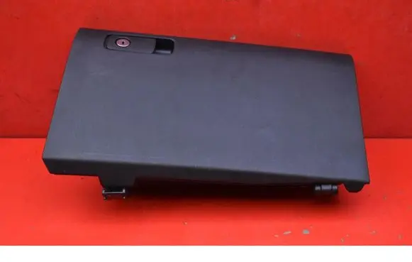 Honda FR-V Glove box 