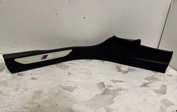 BMW X5 F15 (D) pillar trim (bottom) 19184810