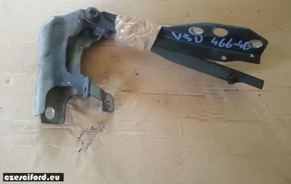 Volvo V50 Engine bonnet/hood hinges