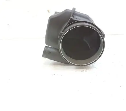 BMW M5 Air intake duct part 7843276