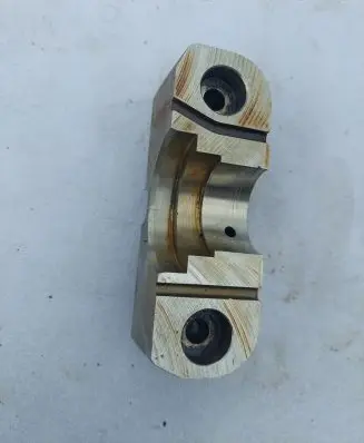 Mercedes-Benz CLA C117 X117 W117 Camshaft holder A2700510502