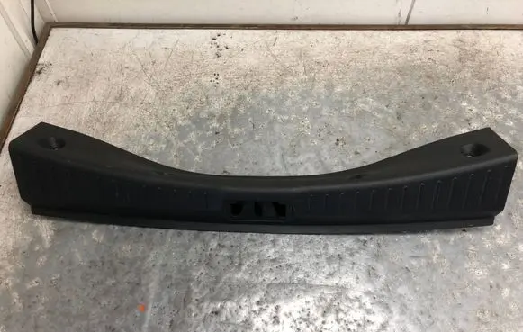 Ford Kuga II Trunk/boot sill cover protection GV41S404C08AFW GV41-S404C08-AFW