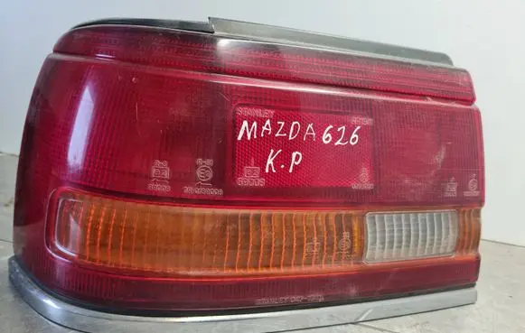 Mazda 323 F Rear/tail lights 0431341