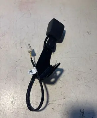 Opel Astra L Middle seatbelt buckle (rear) 647866600