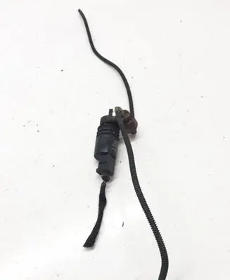 Opel Meriva B Windscreen/windshield washer pump 13250357 3240117