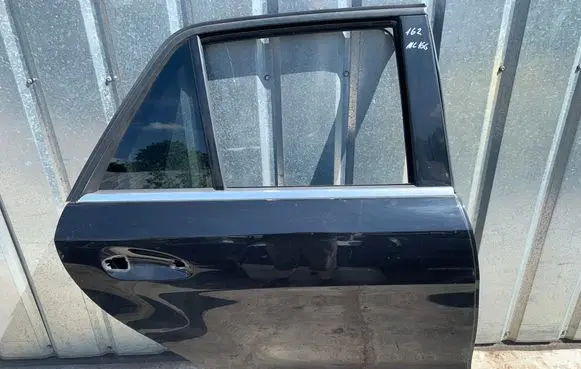 Mercedes-Benz ML W166 Rear door