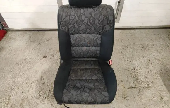 Front passenger seat