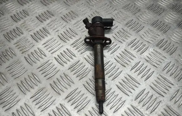 Volvo V70 Fuel injector 8658352 0445110078