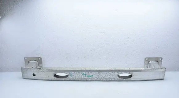 Opel Vivaro Rear bumper support beam