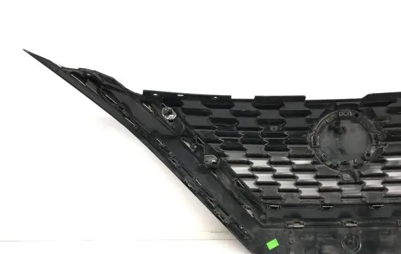 Nissan Qashqai J12 Front bumper upper radiator grill 623106UA0A B030 7600U100