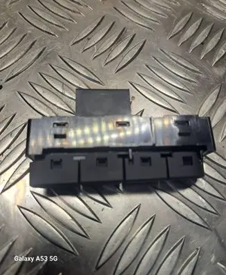 Chevrolet Corvette Seat memory switch 22782141