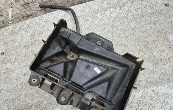 Seat Ibiza IV (6J,6P) Battery tray 6Q0915331D