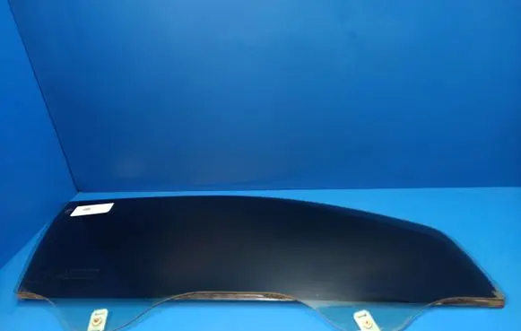 Mercedes-Benz C W203 Front door window/glass (coupe) 43R001352 DOT446