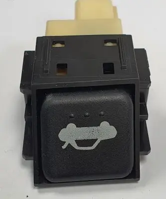 Mazda MX-5 NC Miata Tailgate opening switch 