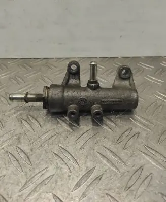 Opel Vectra C Fuel distributor 55203803