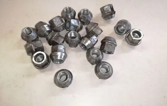 Opel Insignia B Nuts/bolts 