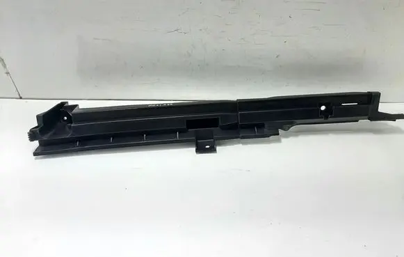 Volvo XC60 Centre console side trim rear 32205624