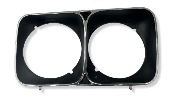 Under headlight/headlamp trim