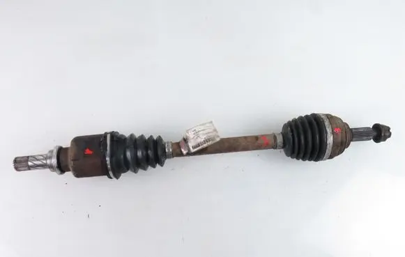 Renault Clio III Front driveshaft 