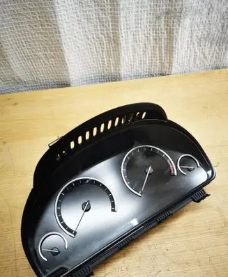 BMW 7 F01 F02 F03 F04 Speedometer (instrument cluster) 9220799