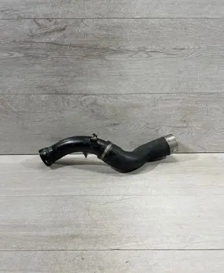 BMW 1 F20 F21 Intercooler hose/pipe 7597587 15476810
