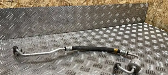 Lexus UX Air conditioning (A/C) pipe/hose
