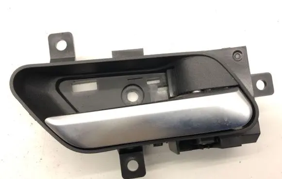 Nissan Qashqai J12 Front door interior handle 806706UA0A