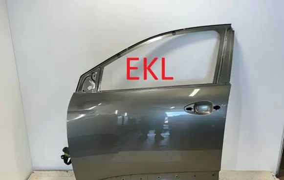 Peugeot 5008 II Front door 9812306480 39580