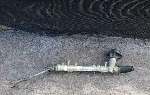 Renault Captur Steering rack 6820000374