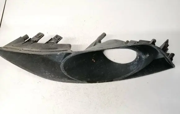 Toyota Auris 150 Front bumper lower grill 8148102050