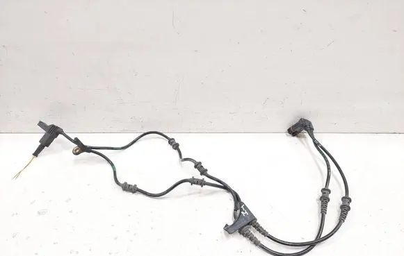 Mercedes-Benz R W251 ABS brake wheel speed sensor A2515400817 A2514401507 A1644210094