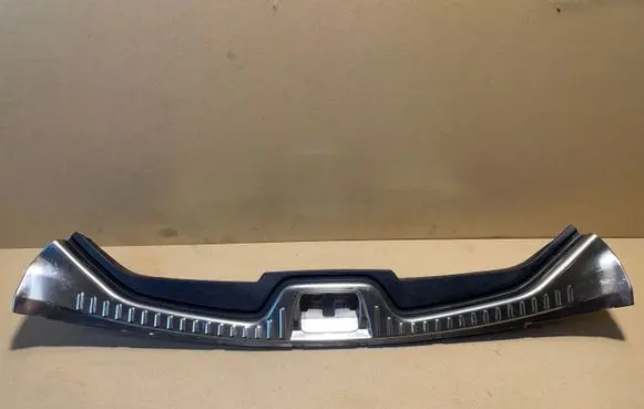Volvo V60 Trunk/boot sill cover protection 31403589